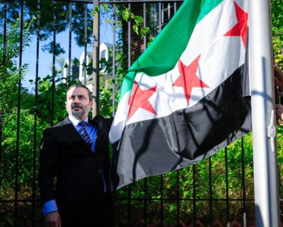 بين حماسة الشباب وحنكة الكبار: الدبلوماسية السورية أمام اختبار الكفاءة في برلين وواشنطن