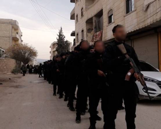 تفكيك خلية لتنظيم 