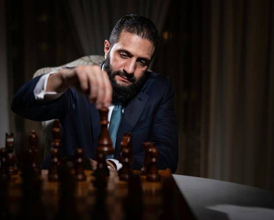 الرئيس منيح بس اللي حواليه... نعم، هذه حقيقة!