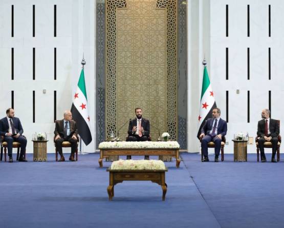 الرئيس الشرع يلتقي رئيس وأعضاء مجلس الشعب لبحث واقع العمل الحكومي