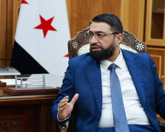 وزير العدل يعلن إلغاء المحاكم الاستثنائية والالتزام بالعدالة الانتقالية