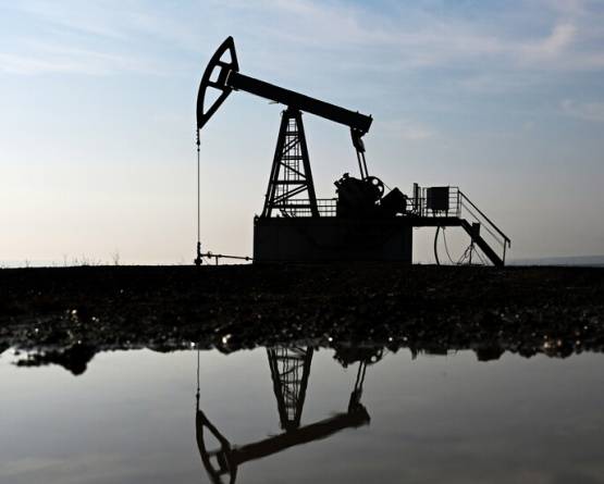 أول قافلة نفط من رميلان.. هل تخرج دمشق من 