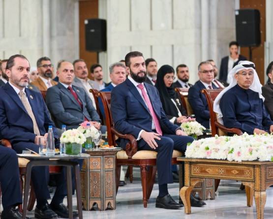 بحضور الرئيس الشرع.. اتفاق مع شركة إماراتية لتطوير مشروعين عمرانيين في دمشق واللاذقية