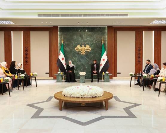 الرئيس الشرع يستقبل عائلات عدد من المفقودين في قصر الشعب