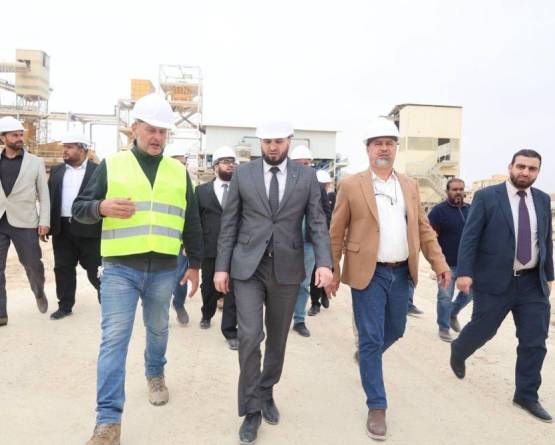 بعد توقف دام 10 سنوات.. معمل فوسفات مناجم الشرقية يعود للإنتاج بطاقة 1.2 مليون طن سنوياً