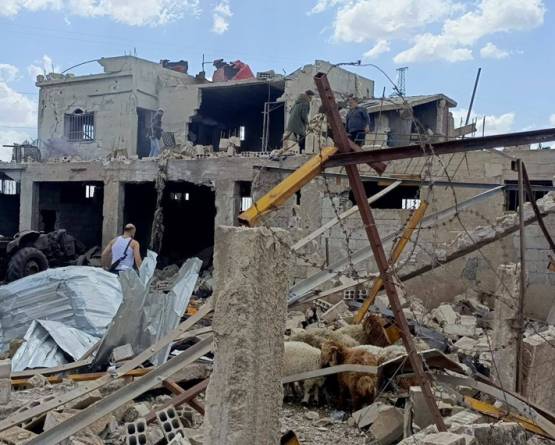 مقتل 4 مدنيين في غارة إسرائيلية على مزرعة غرب السويداء