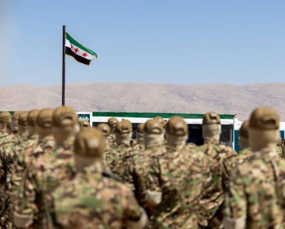 الجيش السوري يدعو الأفراد السوريين بتنظيم 