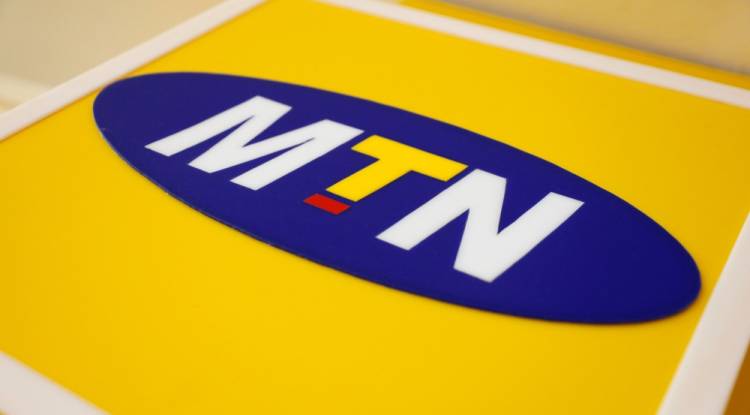 محامٍ سوري يطالب الحكومة بإلغاء عقود