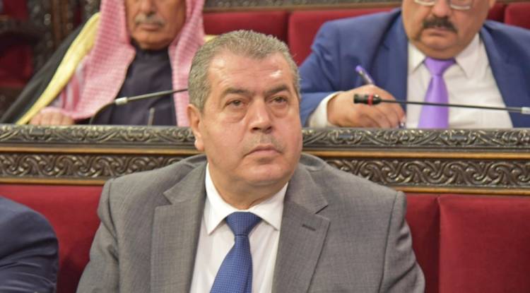 عاطف نداف: من المحافظات والحقائب الوزارية إلى قائمة الحجز الاحتياطي والأموال المجمدة