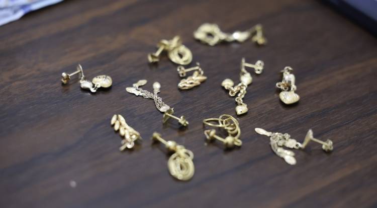 القبض على متورطَين بسرقة محل ذهب في دوما