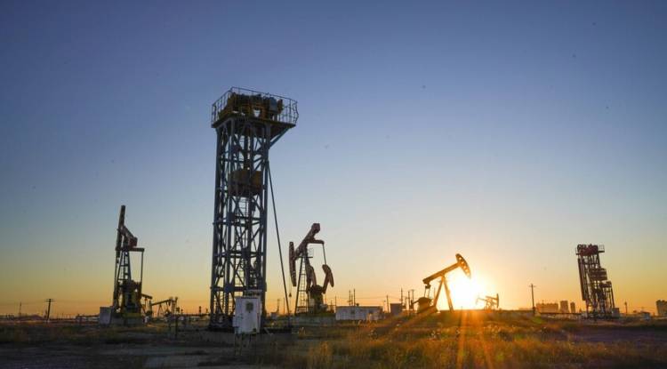 وزارة الطاقة تدعو العاملين في حقلي الرصافة وصفيان لاستئناف مهامهم