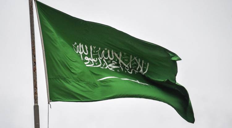 السعودية تعلق السفر إلى 3 دول إفريقية احترازيا من 