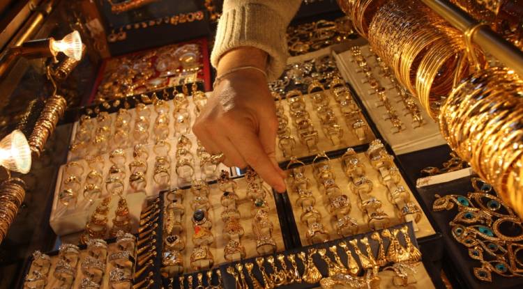 انخفاض طفيف للذهب في دمشق