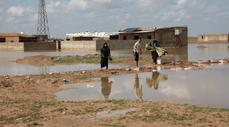 الفيضانات تغمر نحو 400 منزل في الحسكة