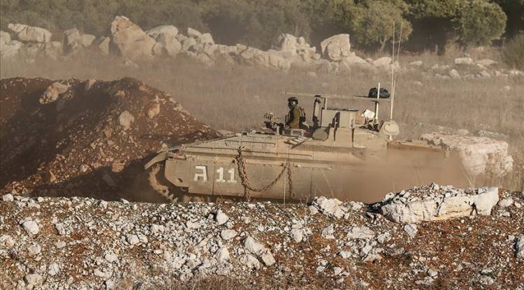 قصف إسرائيلي يستهدف محيط تل الأحمر بريف القنيطرة