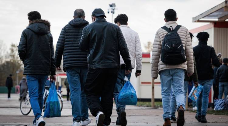 القضاء الهولندي يحسم الجدل: غرامات تأخير اللجوء 