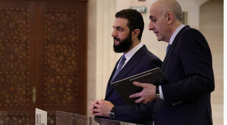 الشرع يطّلع على مشاريع تطوير عقاري وبنية تحتية في دمشق