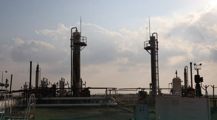 السورية للبترول تمضي قدماً في تحويل مذكرات التفاهم مع كونيكو فيليبس ونوفاتيرا إلى عقود استثمارية لزيادة إنتاج الغاز 