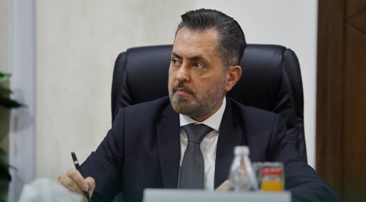 شركة البترول تهرب من 