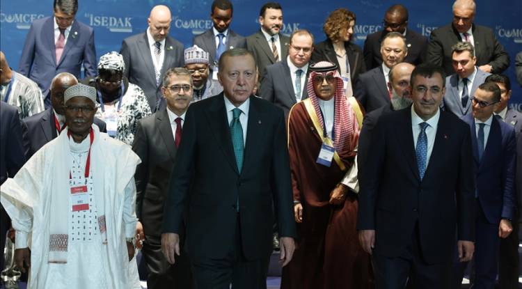 أردوغان يعلن إطلاق برنامج دعم لسوريا تحت مظلة 