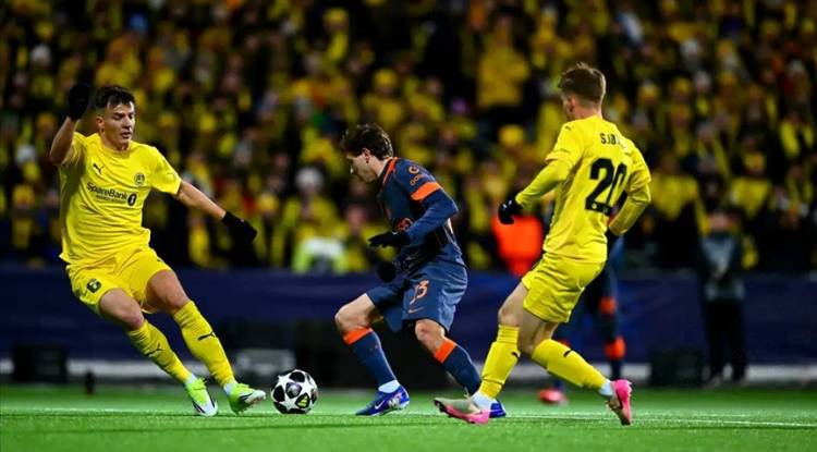 بودو غليمت النرويجي يصعق إنتر ميلان الإيطالي بثلاثية