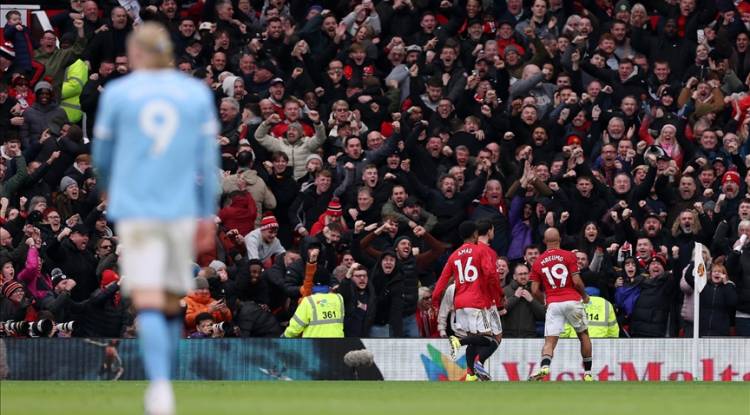 اليونايتد يحسم 