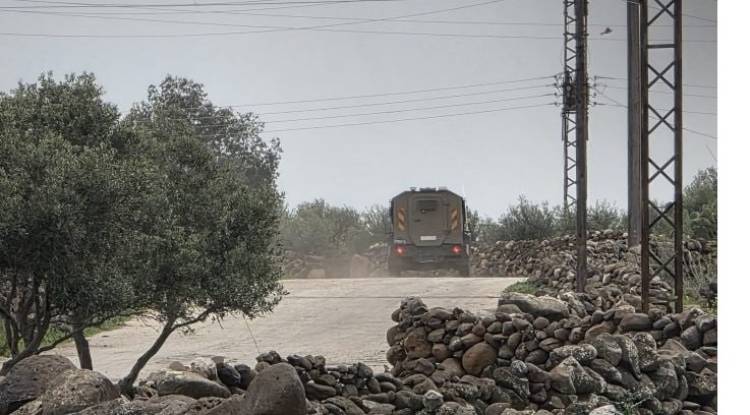 توغلات إسرائيلية في درعا والقنيطرة واعتقال ثلاثة مدنيين