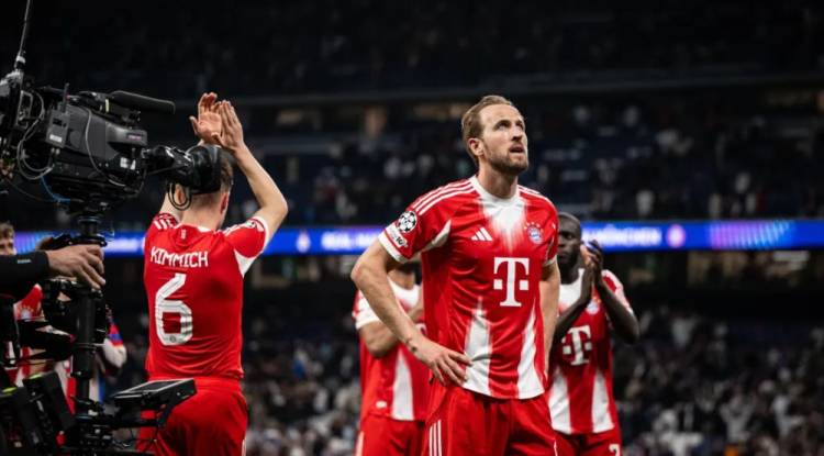 دوري أبطال أوروبا: بايرن ميونيخ وآرسنال يضعان قدما في المربع الذهبي