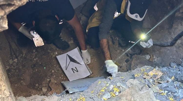 العثور على رفات 5 أشخاص في قرية آبل بريف حمص الجنوبي