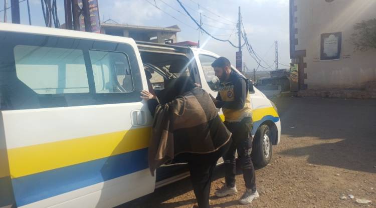 الدفاع المدني يواصل إعادة العائلات النازحة إلى بيت جن لليوم الثاني