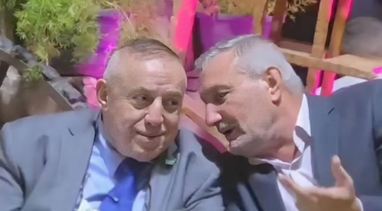 الحمصي يطالب 