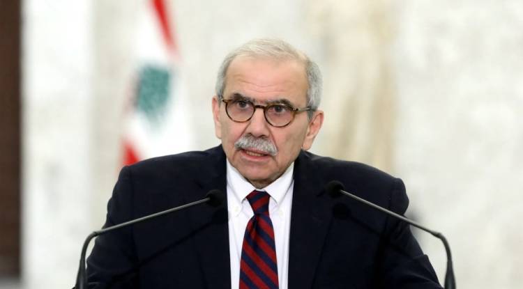 الحكومة اللبنانية تعلن حظر أنشطة 