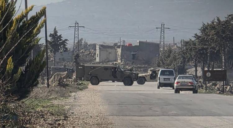 الاحتلال الإسرائيلي يعتقل أربعة أشخاص بينهم طفل في ريف القنيطرة