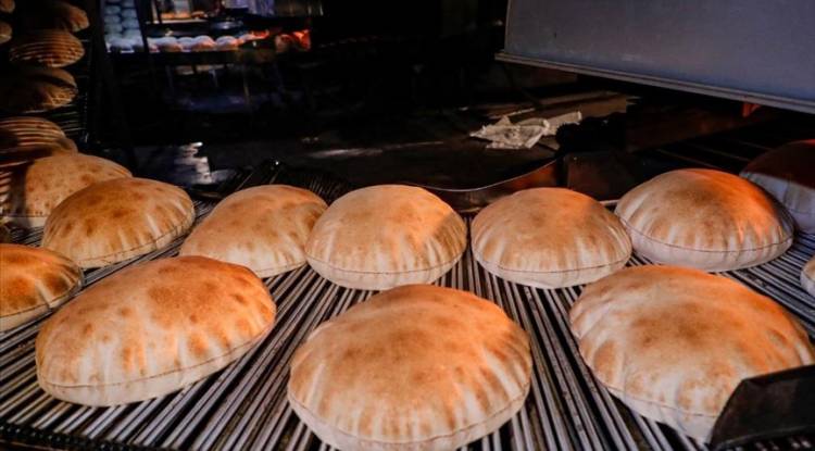 حجز احتياطي على مدير فرع مخابز ريف دمشق السابق وشركات متعاقدة بقيمة 128.9 مليار ليرة