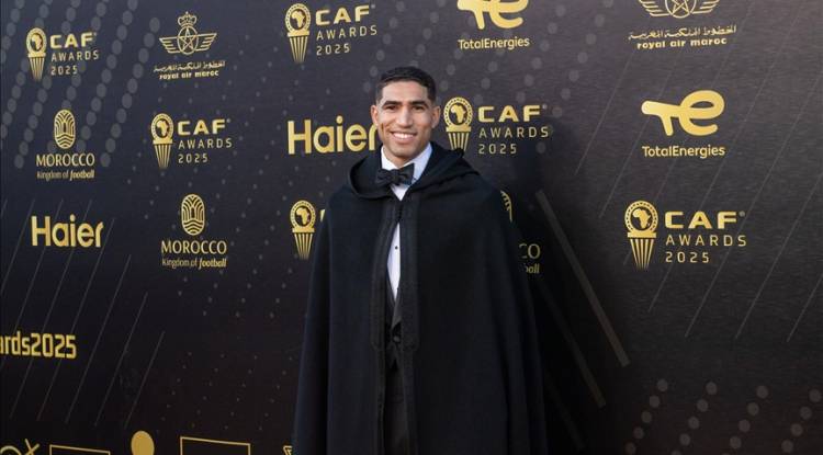 المغربي أشرف حكيمي أفضل لاعب في إفريقيا 2025