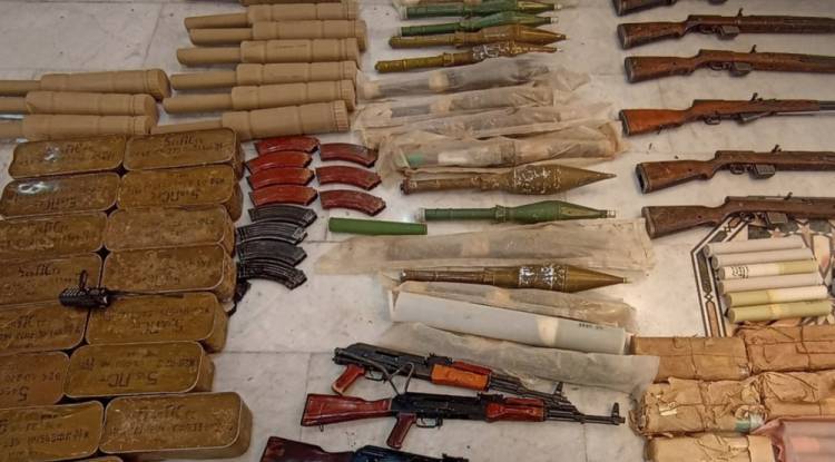 إحباط محاولة تهريب أسلحة على الحدود السورية اللبنانية 