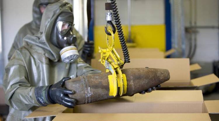 واشنطن ترفع العقوبات عن 266 عالماً في