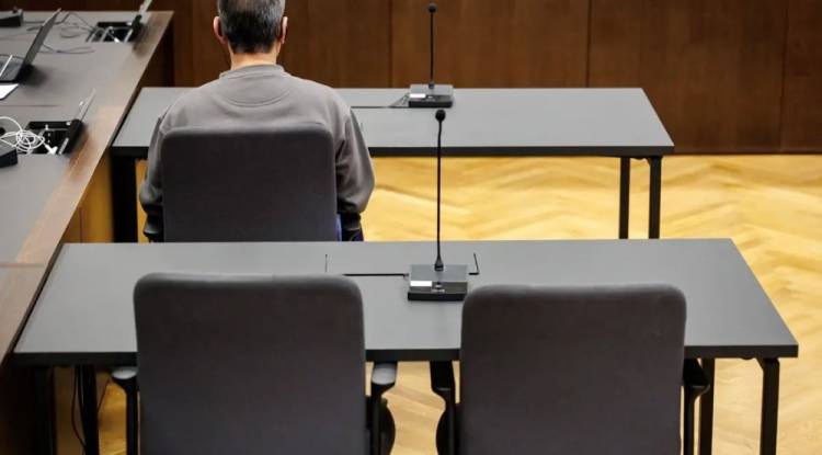 النيابة الألمانية تطالب بالسجن المؤبد بحق سوري متهم بقتل ابن عمه خلال احتفالات نوروز