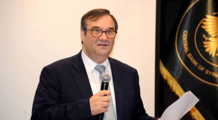 إحداث سوق دمشق للعملات الأجنبية والذهب لتعزيز الاستقرار المالي