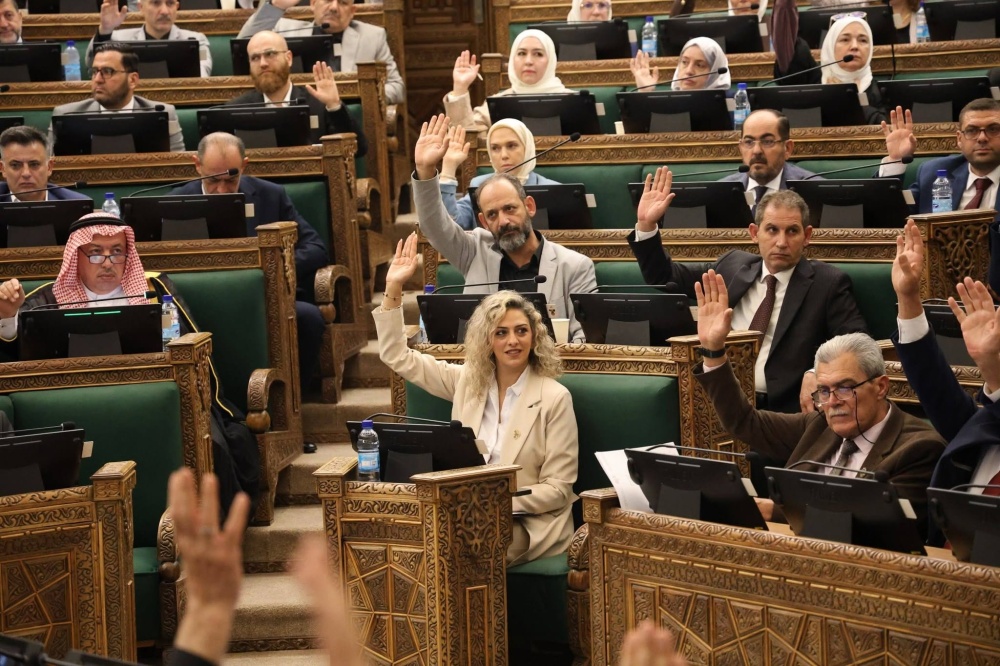 مجلس الشعب يلغي قانوناً يتيح لوزارة التربية الاستيلاء على العقارات